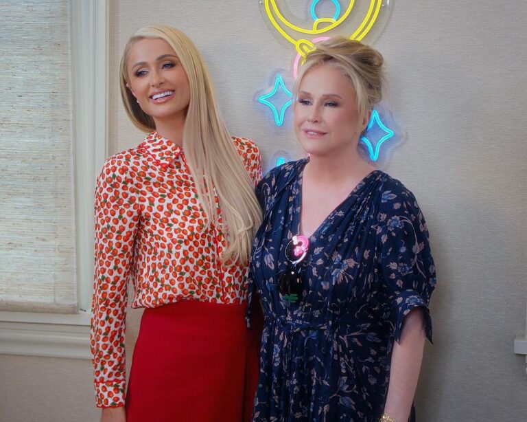 Paris Hilton Instagram - This season of #ParisinLove has been more than just a journey; it's been a healing experience with my mom, @KathyHilton 💖 Together, we've navigated through past traumas, growing closer and stronger. My mom is truly one-of-a-kind - her heart is pure gold, her beauty radiates from within, and her sense of humor is simply infectious. I'm beyond blessed to call her my mom. Love you to the moon and back 🥰 Join us on this deep and emotional journey, now streaming on @Peacock.