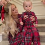 Paris Hilton Instagram - Santa gave me the everlasting gift of family this Christmas!💖✨ I couldn’t be more grateful for the cutesie crew! 💖💙🥹 #CutesieCrew Beverly Hills, California