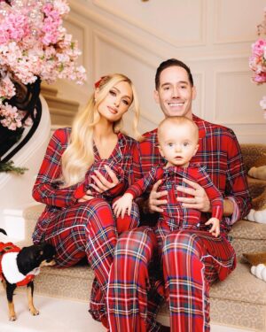 Paris Hilton Instagram - Merry Christmas from the Hilton-Reums! 🎁🎄 At the beginning of 2023, I could never have imagined the happiness and gratitude I would feel in this moment ❤️ My beautiful family of four, my fairytale dream come true! ✨🥹