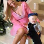 Paris Hilton Instagram – When your baby loves puppies as much as you do ✨💙🐶🥹 #Slivmas #ThatsHot
#SlivingMom ✨ Beverly Hills, California