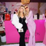 Paris Hilton Instagram - Had the most epic night celebrating the release of Paris in Love with the best of friends 💘 Stream now on @Peacock!!💗 #Slivmas 🔥 Beverly Hills, California