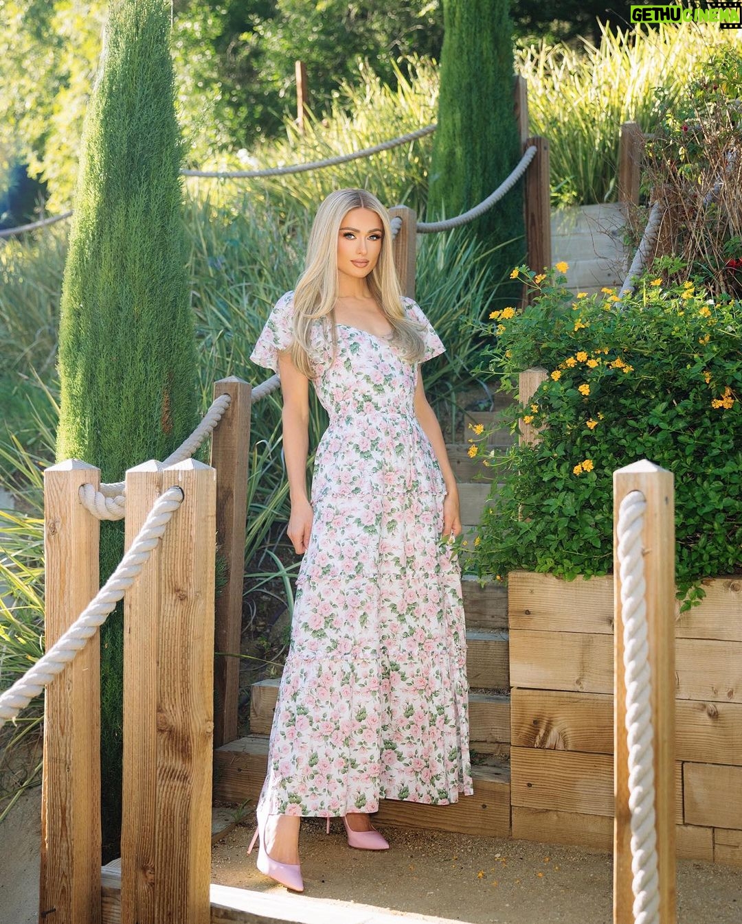 Paris Hilton Instagram - #HomeSweetHome π My own personal paradise β¨π΄πΈπΌπ΄β¨ #Sliving