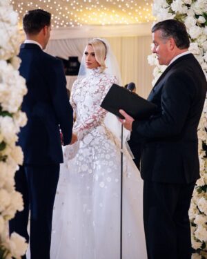Paris Hilton Instagram - Before 2021, 11:11 was just my favorite time of day✨Now it's the anniversary of one of the best days of my life🥰👰🏼‍♀️ Happy 2 year anniversary my love!😍Thank you for making me feel like the luckiest girl in the world every single day.👸🏼 So happy and grateful for this beautiful life we are building together🥹🥲😍 Love you so much Dada☺️