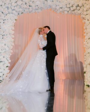 Paris Hilton Instagram - Before 2021, 11:11 was just my favorite time of day✨Now it's the anniversary of one of the best days of my life🥰👰🏼‍♀️ Happy 2 year anniversary my love!😍Thank you for making me feel like the luckiest girl in the world every single day.👸🏼 So happy and grateful for this beautiful life we are building together🥹🥲😍 Love you so much Dada☺️