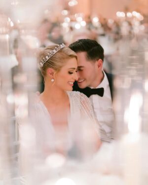 Paris Hilton Instagram - Before 2021, 11:11 was just my favorite time of day✨Now it's the anniversary of one of the best days of my life🥰👰🏼‍♀️ Happy 2 year anniversary my love!😍Thank you for making me feel like the luckiest girl in the world every single day.👸🏼 So happy and grateful for this beautiful life we are building together🥹🥲😍 Love you so much Dada☺️