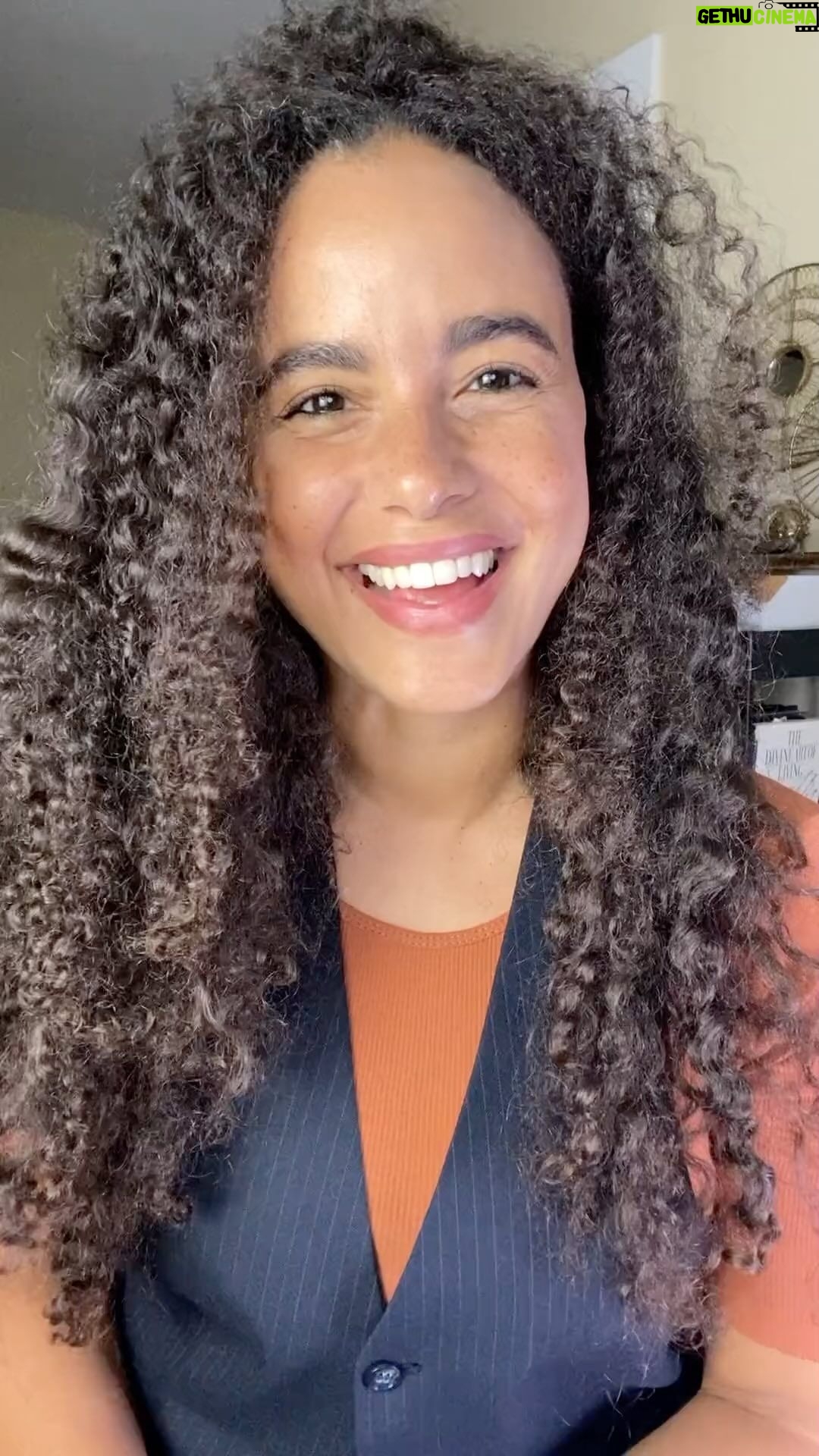 Parisa Fitz-Henley - 530 Likes - ONE MORE DAY!! Tomorrow Sat 9/23 join me and @rainnwilson for a beautiful, fun, inspiring time! REGISTER via link in my bio. 🥳📚✨
We’re doing it again!! @rainnwilson and I will be cohosting the annual @themonafoundation gala online! I’m so excited for folks to see what I’ve been getting to see — truly mind-blowing, soul stirring stories of the lives of young people worldwide that are blossoming and thriving with Mona’s support. This is not about donations — tho they’re deeply appreciated if you’re able to invest with us! This is a celebration of this work, a chance to spread great news, a chance to learn about what’s possible in the world when we work together for the good of all. The theme is Alone a Drop, Together a Surging Sea. That’s the truth. 🌊 Hope to see you there! Sat Sept 23, 11am pacific, 2pm eastern, 6pm GMT. 📚✨ More info and registration at monafoundation.org/gala2023 #GenderEquality #International #Education #GirlsEducation
Image/Video description: me, a brown skinned woman with dark brown hair and eyes. I’m wearing a dark blazer over a white and black striped shirt and looking directly to camera. In the photo I am holding a black post it that reads monafoundation.org/gala2023
