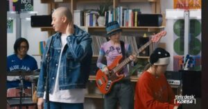 Park Moon-chi Instagram - Tiny Desk Korea @esensofficial  w/band AKG,@hukky_shibaseki