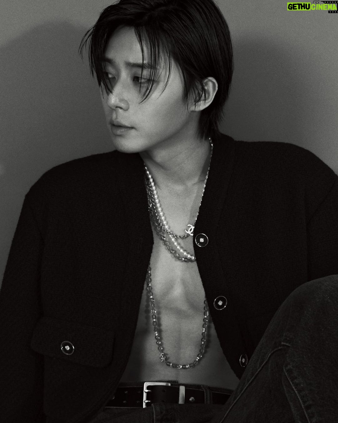 Park Seo-jun - 3.1 Million Likes - @numerotokyo