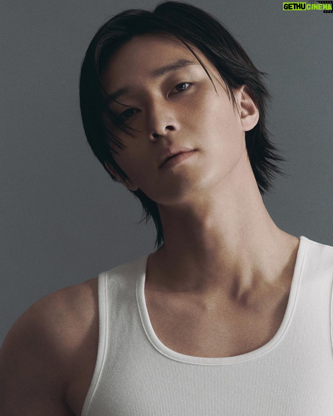 Park Seo-jun - 3.1 Million Likes - @numerotokyo