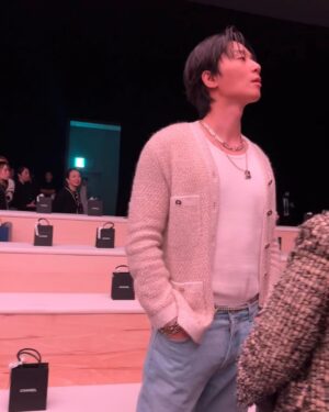 Park Seo-jun Instagram - 💕💓💗💖💞💘💝
#CHANELMetiersdArt 
#CHANELinTokyo 
#CHANELShow