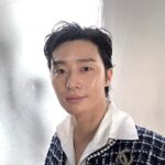 Park Seo-jun Instagram - 💙💙💙💙💙💙 #ChanelFallWinter