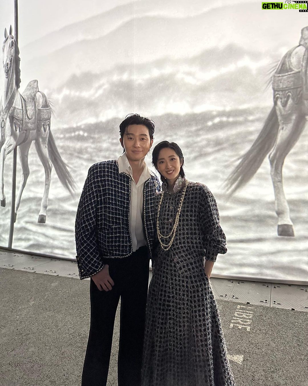 Park Seo-jun - 4.4 Million Likes - 💙💙💙💙💙💙
#ChanelFallWinter