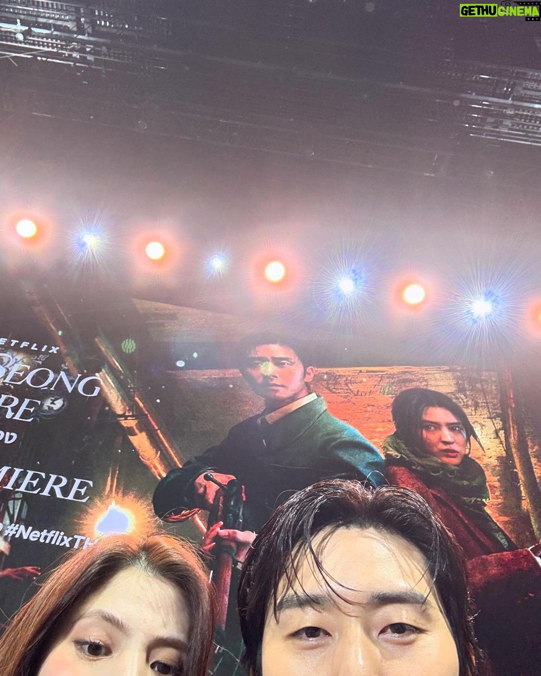 Park Seo-jun Instagram - 드디어 오늘 @netflixkr 경성크리처 오픈! 많은 관심 부탁 드릴까 하오 #경성크리처 #netflix See you on Netfilx