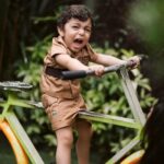 Parvathy R Krishna Instagram - Here is the beginning of Achuttan’s Birthday post..Can’t thank enough @mini_kup , Nishi for the amazing outfit ..You made Achukuttan’s day ..❤️❤️❤️