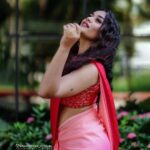 Parvathy R Krishna Instagram - Saree love ❤️💝 Outfit : @annmaria_boutique Accessories: @priya_anokhi_ Stylist : @doms.2010 📸 : @makeover.photography Hair : @blakeeys_makeover . . . . . . [#ree #reels #reelsinstagram #reelkarofeelkaro #trendingreels #trending #trendalert #thamaraipoovukum ]