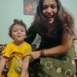 Parvathy R Krishna Instagram - Never ending love for this song .. #kalaapakkaara with achuttan @achukuttanofficial