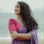 Parvathy R Krishna Instagram - When life gives you reasons to flaunt, wear a saree! Shoot for : @aambal.everypetalisunique [They have got some unique and classy collections] 📸 : @snipercam_weddings @_stories_by_mathews__ @_mathews_photography