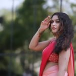 Parvathy R Krishna Instagram - Saree love ❤️💝 Outfit : @annmaria_boutique Accessories: @priya_anokhi_ Stylist : @doms.2010 📸 : @makeover.photography Hair : @blakeeys_makeover . . . . . . [#ree #reels #reelsinstagram #reelkarofeelkaro #trendingreels #trending #trendalert #thamaraipoovukum ]