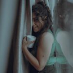 Parvathy R Krishna Instagram - Okay Boss, I know what you are feeling now ..Ok hold it and text your partner that you love them a lot ❤️❤️❤️ 📸 : @storiesbysujith