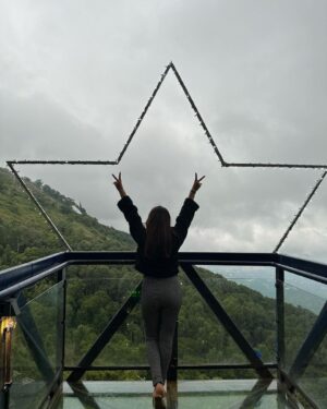 Parveen Instagram - Yercaud diaries 🖤✨
.
.
Pc - @tejavenkateshoffl thango❤️
.
.
#instagood #instagram #picoftheday #trending #like #yercaudhills #parveenofficial