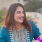 Parveen Instagram – In between shoot😂😂
.
.
.
#trending #trendingreels #irandaamulagam #kanimozhiye #tamilsong #love #reels #reelsinstagram #reelitfeelit #instagram #instagood #like #beingjaanu #shooting #parveenofficial