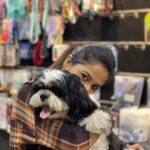 Parveen Instagram – This is not whiskey(my boy), He’s Ozzie i was met him in grooming parlour i loved his naughtiness and shyness he’s ditto of my whiskey🖤