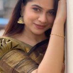 Parveen Instagram - Varaaha Nathikara ooram💛 . . #varaahanadhikaraioram #trendingreels #trending #tamilsong #reels #reelsinstagram #reelitfeelit #instagood #instadaily #instagram #trendingsongs #parveenofficial