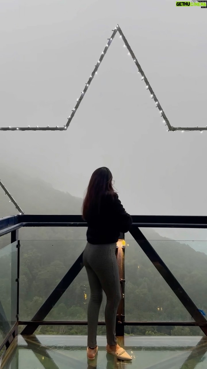 Parveen - 31.2K Likes - 📍YERCAUD
.
.
#reels #reelitfeelit #reelsinstagram #instagood #instalike #instagram #trending #yercauddiaries #parveenofficial