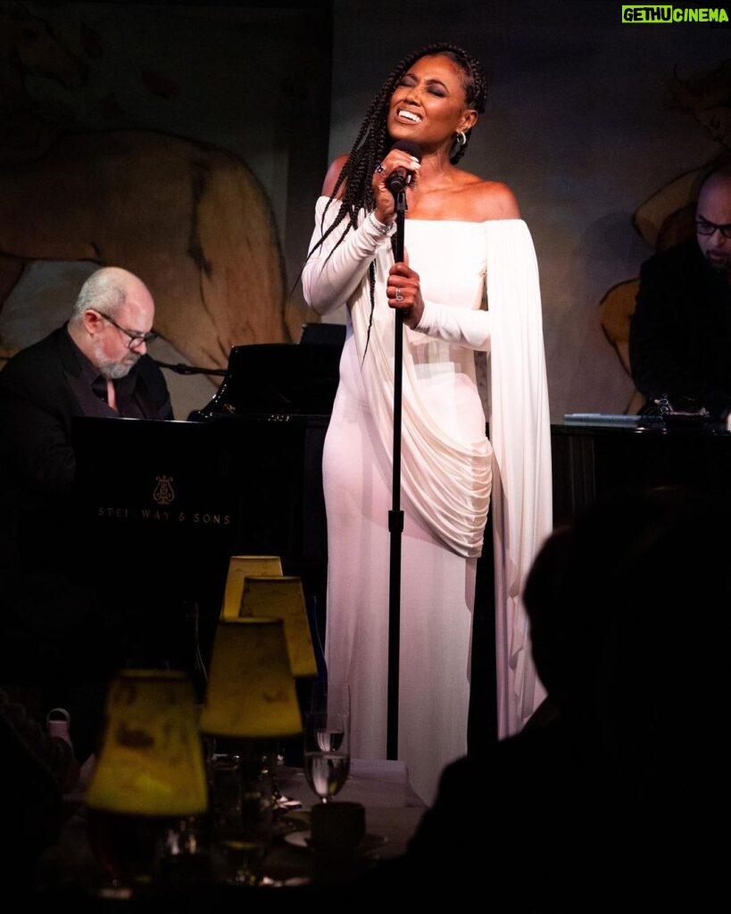 Patina Miller Instagram - October felt long, and heavy, but one of the highlights was playing three days of sold-out shows @cafecarlyle ❤️ thankful for the gift of music and being able to connect, and thankful for my family and friends and colleagues for showing up and supporting me! I love y'all down! I'm back for two shows next weekend, Nov 10th and 11th...🥰🎉I'm excited to do it again! Link in bio for tix! There are a few left! 📸: @davidandrako, @makeupvincent, @danamboyer Thank you, @csiriano, for dressing me and @mywithclarity for the jewels! Glam squad, you all always come thru! 💃🏾@elizayerry, 💇🏽‍♀️(braids)@jameciamiller, 💇🏽‍♀️ @hairbyromorgan 💄@makeupvincent Café Carlyle