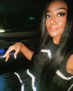 Patina Miller Instagram - Last night for @wwd honors ❤️ Felt cute. Def not deleting...y'all had me feeling good af about the finale! Thank you so much for the kind words..🥹So glad you enjoyed it. Season 3 is loading....❤️❤️ 💇🏽‍♀️: @hairbyromorgan 💄: @amandawilsonmakeup 💃🏾: @csiriano