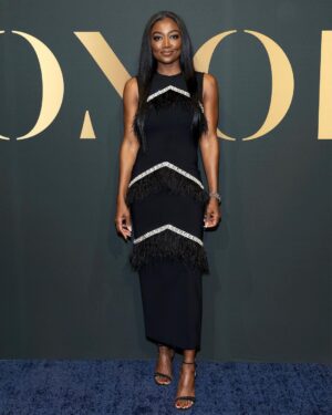 Patina Miller Instagram - Last night for @wwd honors ❤️ Felt cute. Def not deleting...y'all had me feeling good af about the finale! Thank you so much for the kind words..🥹So glad you enjoyed it. Season 3 is loading....❤️❤️
 
💇🏽‍♀️: @hairbyromorgan 
💄: @amandawilsonmakeup
💃🏾: @csiriano