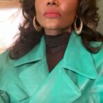 Patina Miller Instagram - Episode 206!!! What y'all think??!!👀Shit bubblin UP!! Directed by @bartwenrich150 and written by @emfleezy #raisingkanan #starz #bts