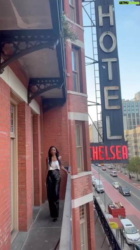 Patina Miller Instagram - So thankful we are able to promote our show now!! π₯Ήβ€οΈ @raisingkananstarz Season 3 premieres this fuckin FRIDAY and I'm back on set for season 4 today!! It's giving thankful and blessed! @starz Sidenote: I've never seen so much bird shit on a balcony!!! π Loved my stay at the iconic @hotelchelsea ππΎ πΉπΈ: @rebeccarestrepo β¨β¨β¨β¨ Glam deets: lewk: @iroparis earrings: @mywithclarity styling: @elizayerry hair: @hairbyromorgan face: @rebeccarestrepo brows: @letibrows poop on stoop: lovely nyc pigeons! π