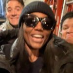 Patina Miller Instagram - More.....😂❤️ @intothewoodsbroadway