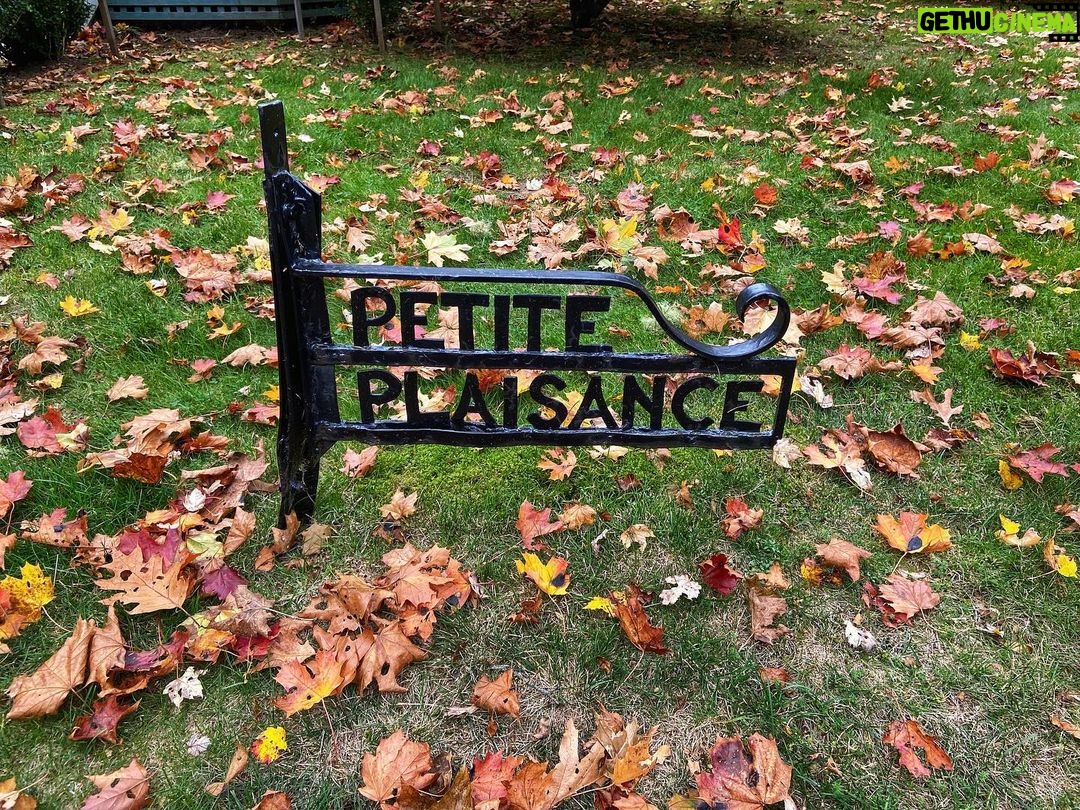 Patrice Godin Instagram - « Petite Plaisance », la maison de Marguerite Yourcenar à Mount Desert Island Northeast Harbor, Maine