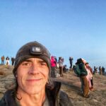 Patrice Godin Instagram - 5 heures du matin, prêt à grimper Cadillac Mountain pour voir le soleil se lever. De toute beauté. Appréciez chaque instant 🙏🏻 #hiking #trailrunning #mountdesertisland #barharbor #maine Acadia National Park