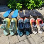 Patrice Godin Instagram - CHAUSSURES AU REPOS Après le 24h de course de @fcjmonteregie, je prends une pause de course à pied le temps qu’il faudra pour revenir en force. Mon tendon d’Achille m’a envoyé une mise en demeure tôt ce matin, il veut divorcer 😂 Il y aura bien quelques sorties pour le plaisir ça et là, mais rien d’officiel ni de trop long (j’ai déjà trouvé autre chose pour compenser 😉). Je vous souhaite un bel été, profitez-en à fond! J’en profite aussi pour féliciter à nouveau toutes les équipes qui ont participé au 12h de nuit à relais et aussi, un IMMENSE MERCI à tous les bénévoles qui rendent cet événement possible (❤️🙏🏻). Vous faites une grande différence dans la vie de nos jeunes! On se revoit sans faute en juin 2024! ☀️☀️☀️