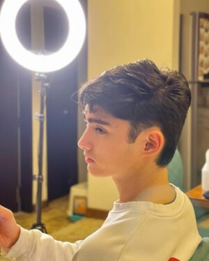Patrick Quiroz Instagram - One of the best out there! 💇🏽‍♂️ @junar.santos 💯 swipe left