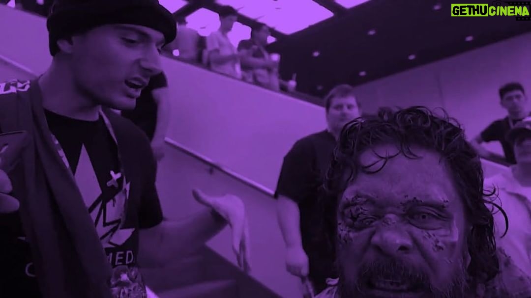 Paul Denino - 1.2K Likes - Zombies at E3
__________________________________________________
#youtube #livestream #livestreamer #gaming #irl #iceposeidon #cx #purplearmy
