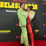 Paulina Gaitán Instagram - Belascoaran y la muchacha de la cola de caballo ❤️‍🔥✨😈 @luisgerardom @netflixlat