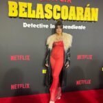 Paulina Gaitán Instagram - En la alfombre de Belascoaran ❤️‍🔥 Muy contenta y agradecida Gracias por dejarme hermosa @sean_derbes @emmimua @andreamdz Primer look @gabriellevenguer Segundo look @rafaella.clo