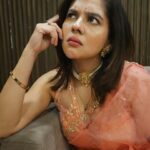 Payel Sarkar Instagram - Zindegi ka Maazaa kon le laha he 🤔