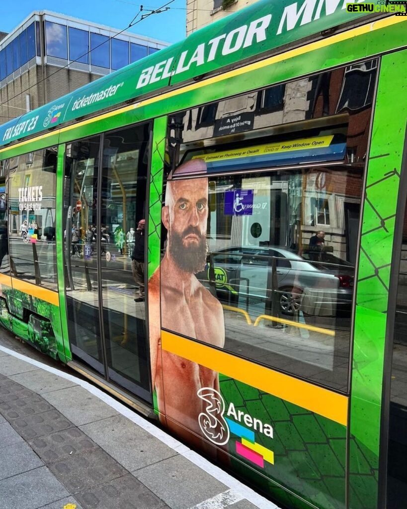 Peter Queally Instagram - New ticket inspector on the LUAS! I’m coming for you @asael1601 @gary_rooney ! No more free rides! 😂