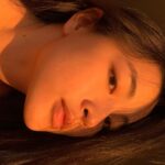 Phạm Nguyễn Lan Thy Instagram - Tia nắng sớm vào phòng