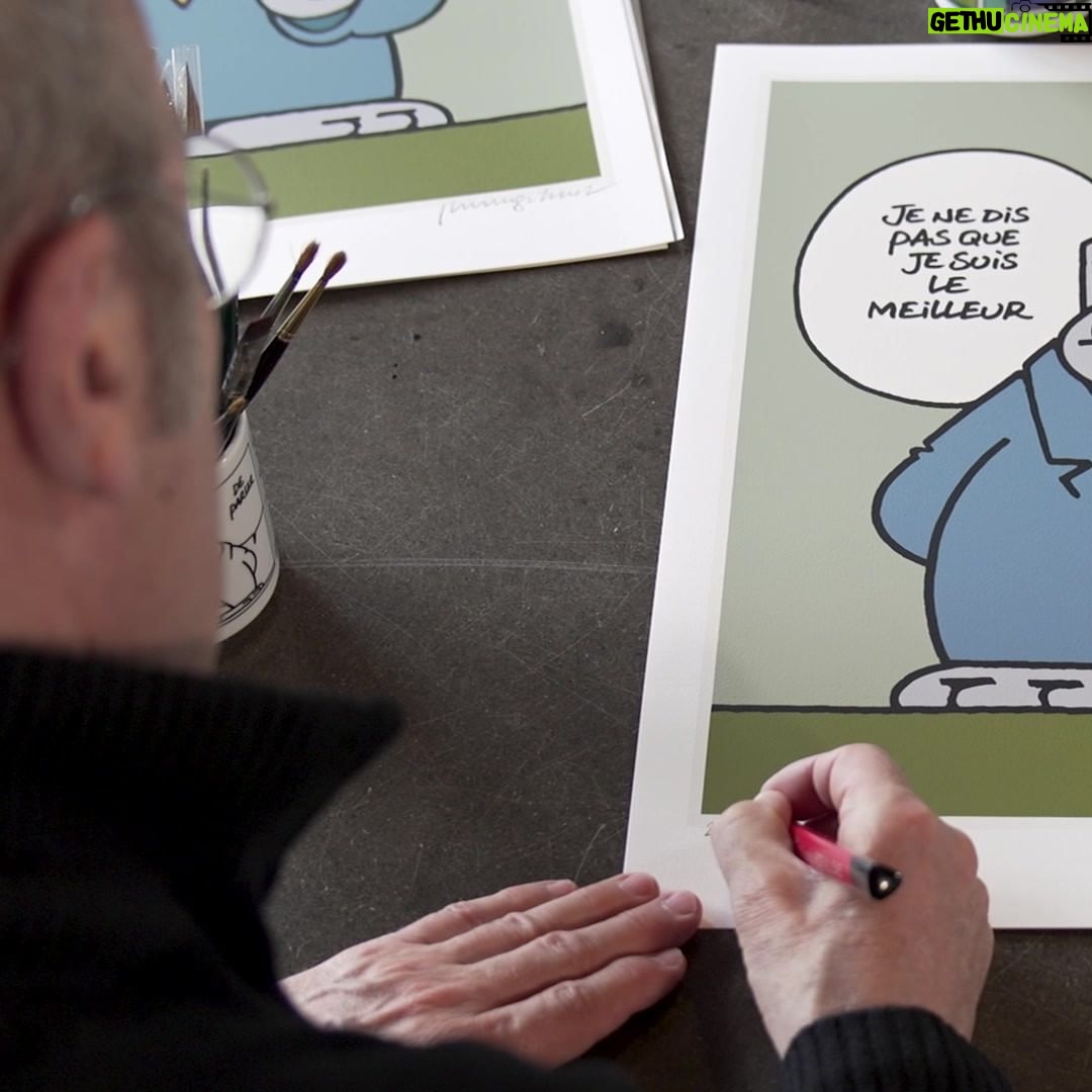 Philippe Geluck Instagram - Pas con le type ! Séance de signature de la sérigraphie LE MEILLEUR D'ENTRE TOUS.