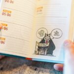 Philippe Geluck Instagram - Pour une année olympique, à vos agendas, 3... 2... 1... Prêt ? Partez ! À retrouver sur la boutique du Chat : https://lechat.com/boutique/fr/19-agendas-et-calendriers