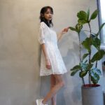Phoebe Yuan Instagram - 台北的天氣有時候冷有時候熱，這樣進可攻退可守的穿搭，實在是太適合了。 最近超級喜歡洋裝配球鞋✌🏾 @clubmonaco #clubmonacotw
