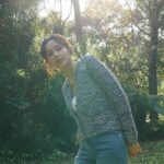 Phoebe Yuan Instagram - 當人類實在是有永無止盡的煩惱，想開了一個下一個又來。 要擺脫他們實在不是件容易的事情，只能時刻提醒自己把注意力擺在現在，過去和未來要擔憂的事情，都要像對付用不到紙一樣，揉一揉然後想像自己是大谷翔平，把它往腦海外面丟。 今年還是照舊：該玩耍的時候就卯足全力的玩，該放鬆的時候就放下所有顧慮最鬆。 @bashparis #bashtaiwan