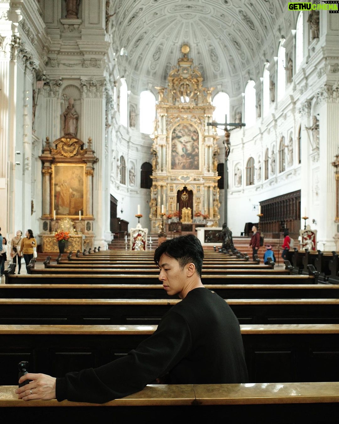 Phoebe Yuan Instagram - 最佳旅伴和最佳攝影練習對象。 #慕尼黑 #münchenstagram München Germany