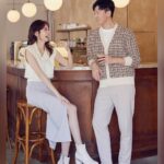 Phoebe Yuan Instagram - 從自己也創業後，我的購物選擇多了一個很重要的參考：品牌精神。 ECCO把北歐簡約美學融入百搭實用的鞋款、高品質的皮革、注重細節和工藝的同時也關注環境保護。 每當穿上ECCO踏出家門時，不管是和老魚出國旅遊探險、和工作團隊完成設定的目標、還是和家人好友團聚分享近況，這些時刻忽然都變成一種難以言喻的特殊情感氛圍，簡單但充滿樂趣且珍貴。 期許也提醒著自己穿著ECCO所跨出的每一步，都能讓幸福變成日常、讓挑戰變成人生閱歷中的滋養。 When we have each other, we have everything. @ECCO #ECCOSculpted #ECCOStreet